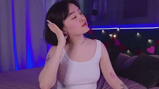 Snapshot of So_audrey chatting on 02-17-25, 11:44 So audrey online show from 02-17-25, 11:44