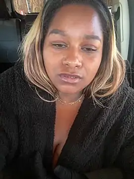 BigFineSelena online show from 12-19-25, 03:08