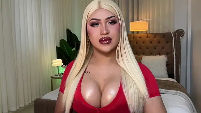 Your Majesty Tyra online show from 03-22-25, 04:56