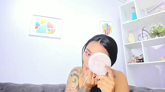 miss soffi  online show from 02-11-26, 12:32