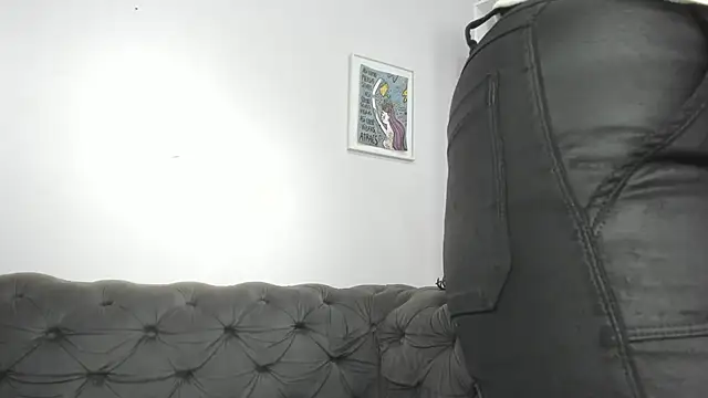 miss soffi  online show from 04-29-26, 12:09