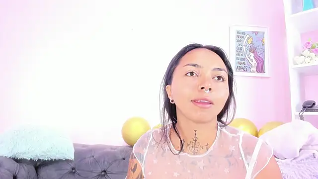 miss soffi  online show from 05-25-26, 12:22