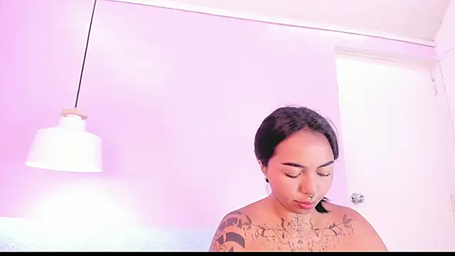 miss soffi  online show from 05-26-26, 06:26