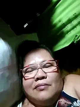 Chubbysweetmom online show from 02-27-25, 09:04
