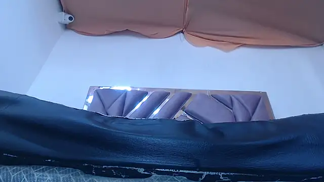 morenahott1 online show from 01-15-25, 02:56