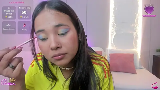 isabella florez online show from 06-24-26, 02:21