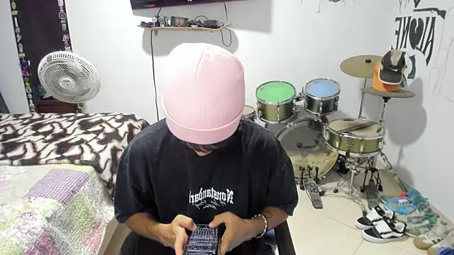 Zack falcon online show from 12-03-25, 04:09