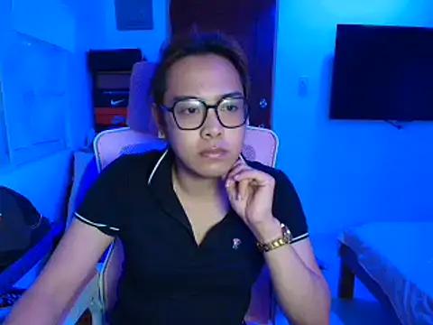 Your PrettyGirlxxx online show from 02-18-26, 11:17