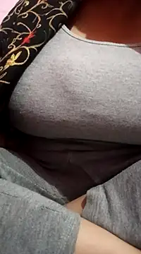 rekhabb123 online show from 02-12-25, 04:44