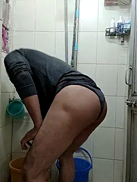 Desi Rider Aadi online show from 12-21-25, 07:26