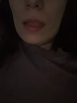 Anna Lewis online show from 04-27-26, 04:38