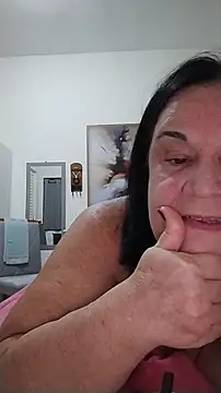 Yaya Mineira online show from 06-12-26, 10:52