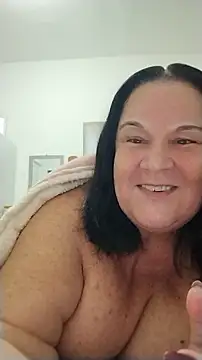 Yaya Mineira online show from 07-14-26, 12:46