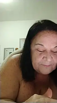 Yaya Mineira online show from 07-28-26, 01:12