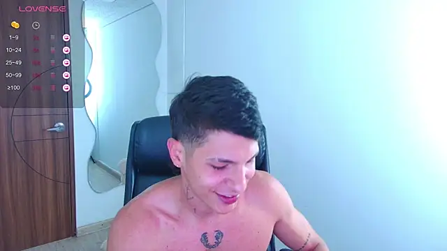 Snapshot of harrisoncuper chatting on 02-20-26, 10:21 harrisoncuper online show from 02-20-26, 10:21