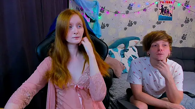 Snapshot of lakmsrrrmrrr chatting on 12-15-24, 11:01 lakmsrrrmrrr online show from 12-15-24, 11:01