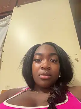 lizHanna25 online show from 06-11-26, 12:47