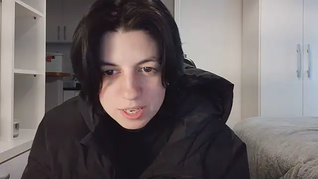 kyslrana online show from 06-19-26, 04:00