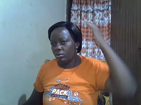 Ebonyceline online show from 10-30-25, 02:24