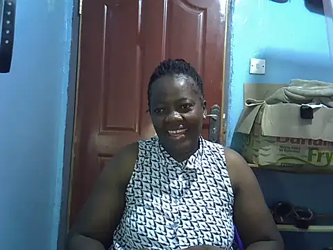 Snapshot of Ebonyceline chatting on 06-04-26, 12:38 Ebonyceline online show from 06-04-26, 12:38