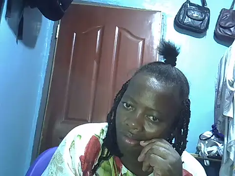 Snapshot of Ebonyceline chatting on 07-02-26, 07:20 Ebonyceline online show from 07-02-26, 07:20