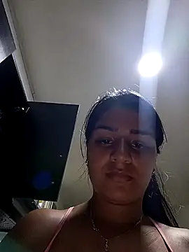 Snapshot of AnnRosse18 chatting on 01-04-25, 10:34 AnnRosse18 online show from 01-04-25, 10:34