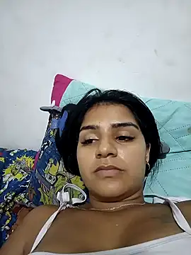 Snapshot of AnnRosse18 chatting on 01-05-25, 03:43 AnnRosse18 online show from 01-05-25, 03:43