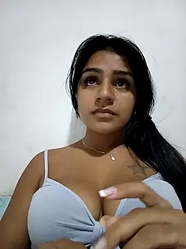 Snapshot of AnnRosse18 chatting on 01-10-25, 10:25 AnnRosse18 online show from 01-10-25, 10:25