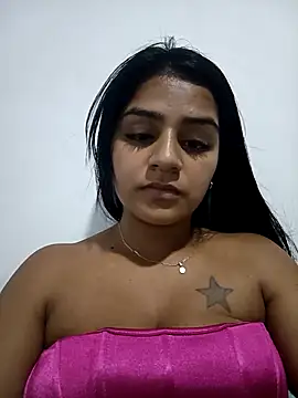 Snapshot of AnnRosse18 chatting on 01-12-25, 11:47 AnnRosse18 online show from 01-12-25, 11:47