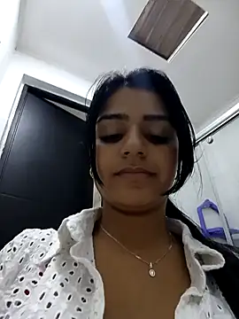 Snapshot of AnnRosse18 chatting on 01-29-25, 06:07 AnnRosse18 online show from 01-29-25, 06:07