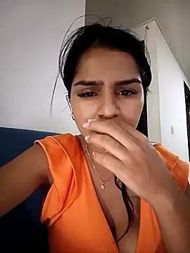 Snapshot of AnnRosse18 chatting on 02-15-25, 09:15 AnnRosse18 online show from 02-15-25, 09:15