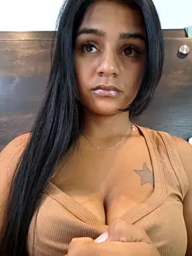 Snapshot of AnnRosse18 chatting on 03-14-25, 03:47 AnnRosse18 online show from 03-14-25, 03:47