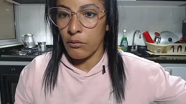 kateleyagrey online show from 04-15-26, 07:43