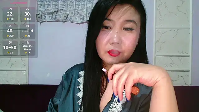 Snapshot of Bet_Lu chatting on 04-08-26, 09:09 Bet Lu online show from 04-08-26, 09:09