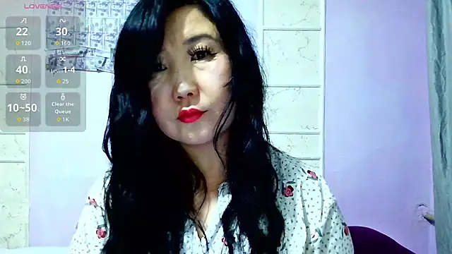 Snapshot of Bet_Lu chatting on 05-22-26, 03:28 Bet Lu online show from 05-22-26, 03:28