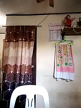 Snapshot of Sofiafuckbabes chatting on 02-15-25, 11:58 Sofiafuckbabes online show from 02-15-25, 11:58