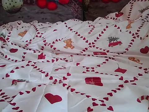 RealLittleRedRidingHood online show from 11-23-25, 10:04