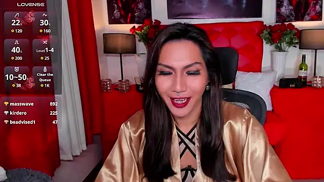 Snapshot of ErinSmith7inches_TS chatting on 01-13-25, 06:06 ErinSmith7inches TS online show from 01-13-25, 06:06