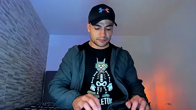 nicolas herrera online show from 12-26-24, 11:35