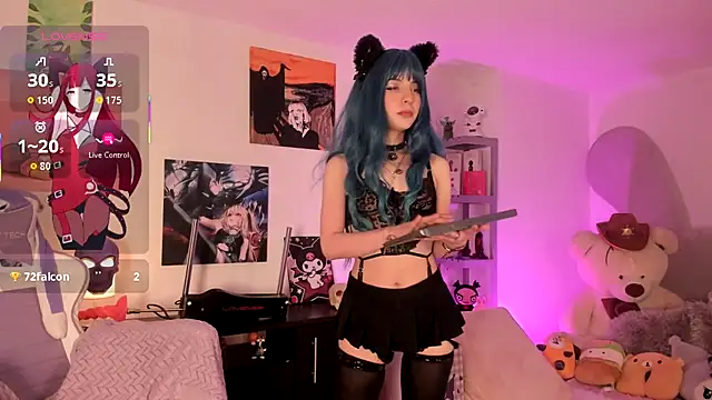 Snapshot of lolaaa_bunny1 chatting on 11-29-25, 04:37 lolaaa bunny1 online show from 11-29-25, 04:37