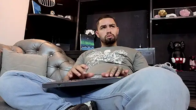 matteosantos online show from 04-22-26, 01:12