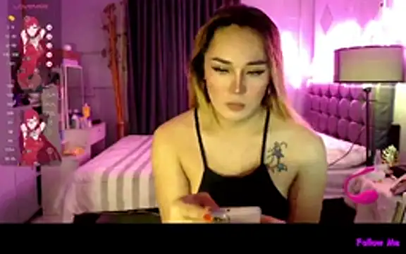 DivaMooree online show from 11-13-25, 01:26