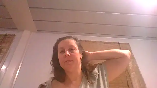 fulloferotic online show from 04-24-26, 07:49