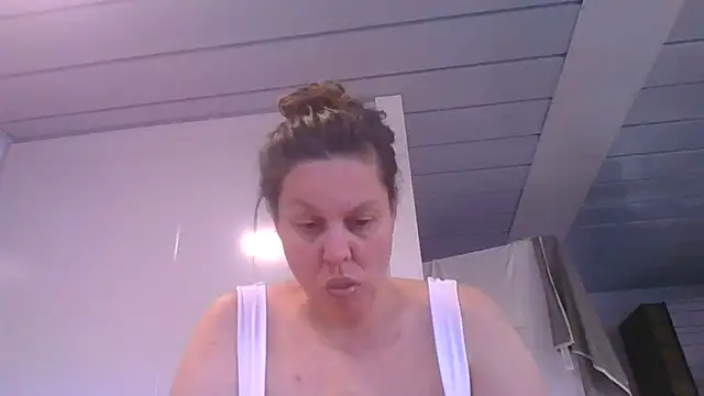 fulloferotic online show from 04-25-26, 04:48