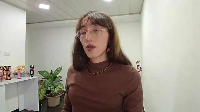 Snapshot of NicoleCortez chatting on 03-12-25, 12:31 NicoleCortez online show from 03-12-25, 12:31