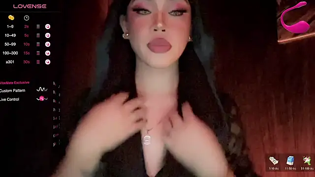 Snapshot of madam_agnes1 chatting on 08-05-26, 08:22 madam agnes1 online show from 08-05-26, 08:22