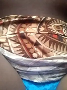 Snapshot of shape30 chatting on 11-30-25, 05:33 shape30 online show from 11-30-25, 05:33