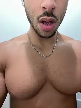 pimentfort77 online show from 02-28-25, 12:20