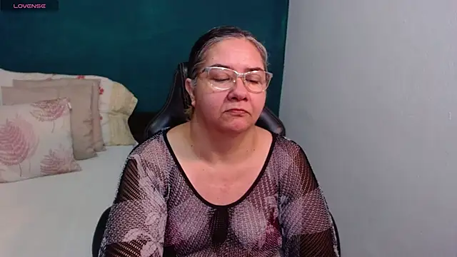 scaelettdubois online show from 04-22-26, 01:52