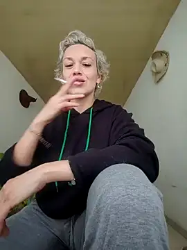 sexymarilyncolombia online show from 02-11-25, 12:16